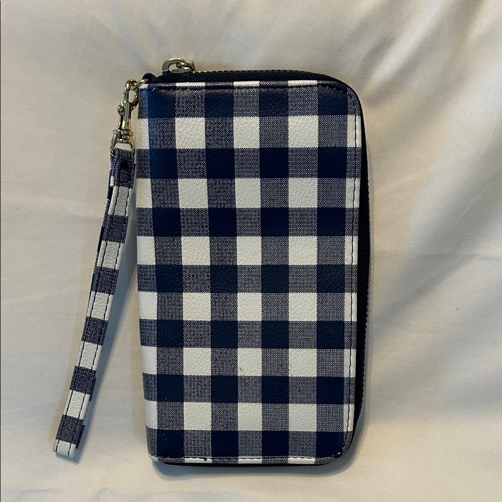 NWOT Blue and White Checkered Wristlet Wallet
